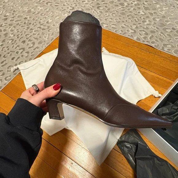 KHAITE Nevada Stretch Low Boot - Picture 2 of 6